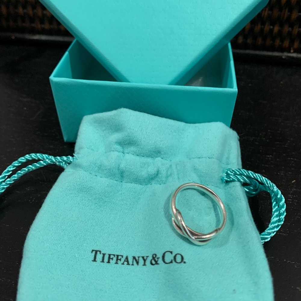 Tiffany & co infinity ring